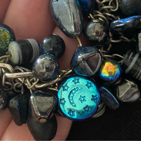 Black Blue Glass Beaded Bracelet Large Chunky Kinetic Statement iridescent charm - Picture 10 of 10